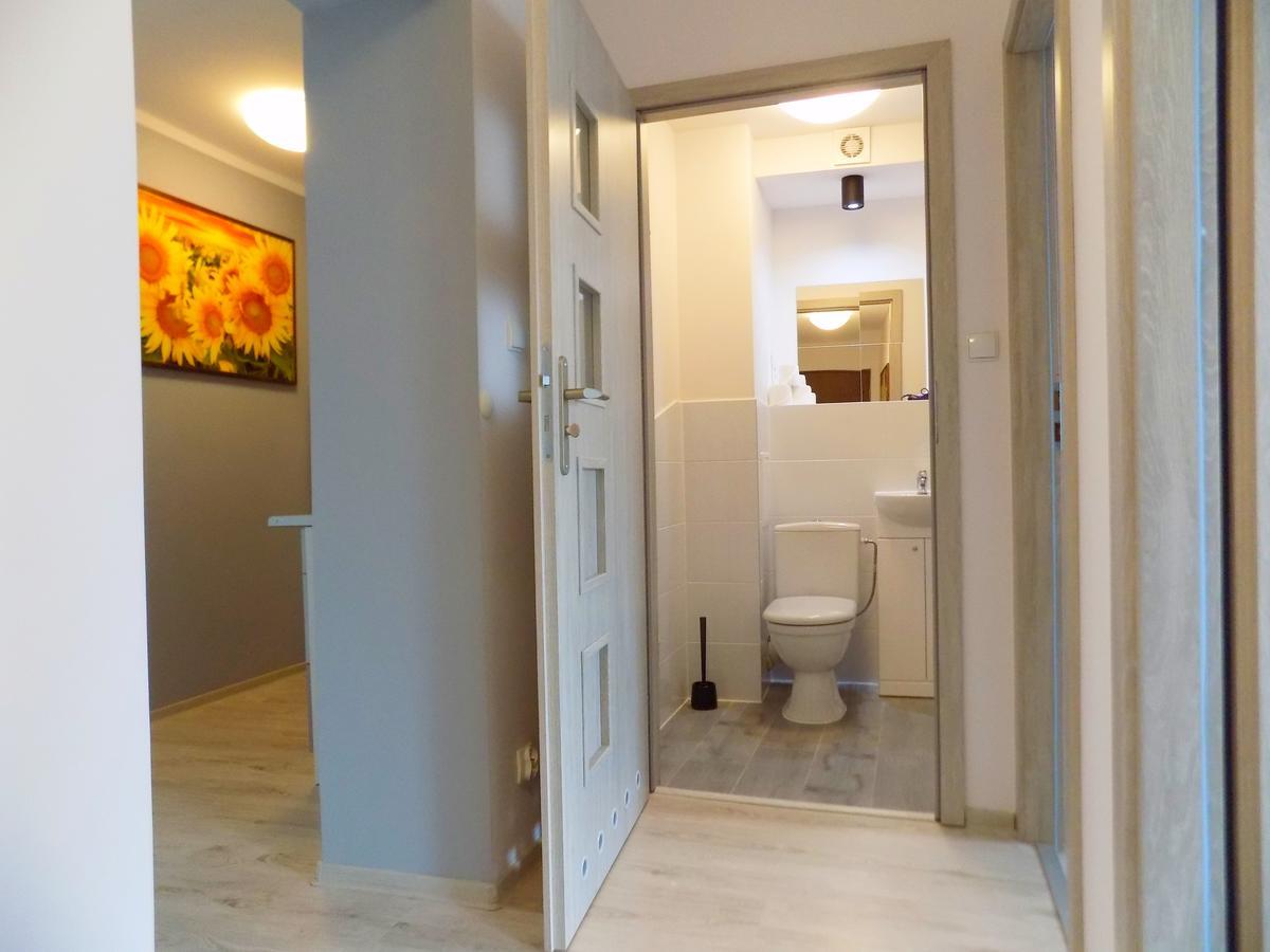 City Central Hostel Swidnicka Breslavia Esterno foto