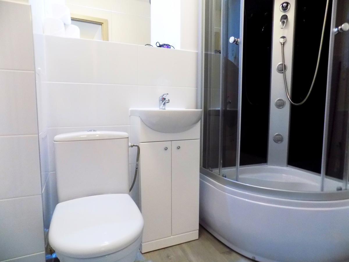 City Central Hostel Swidnicka Breslavia Esterno foto