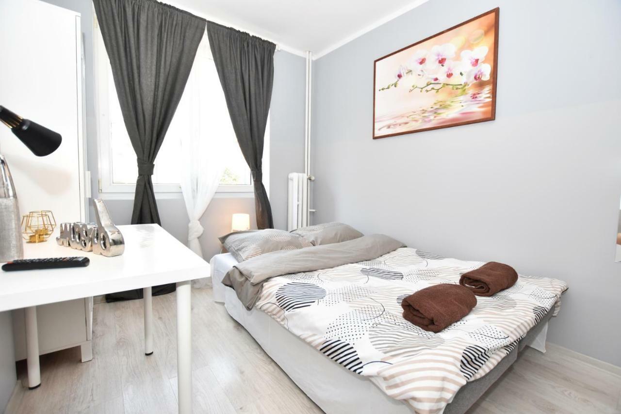 City Central Hostel Swidnicka Breslavia Esterno foto