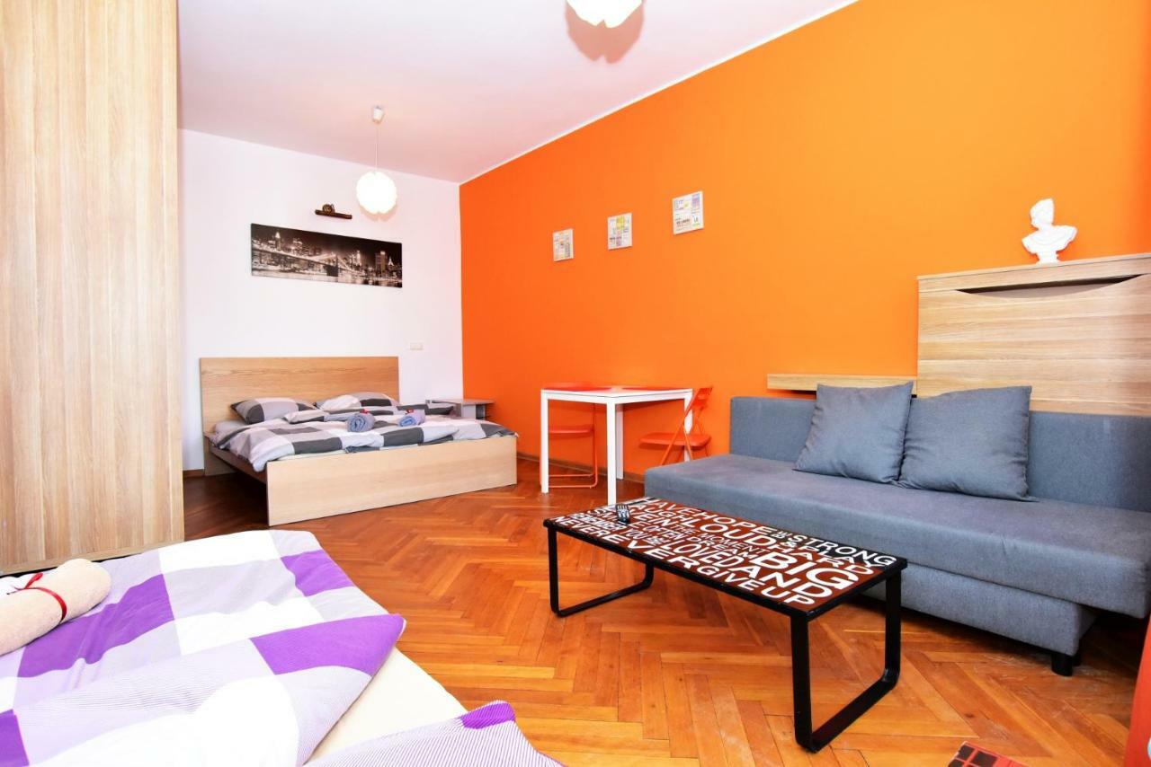 City Central Hostel Swidnicka Breslavia Esterno foto