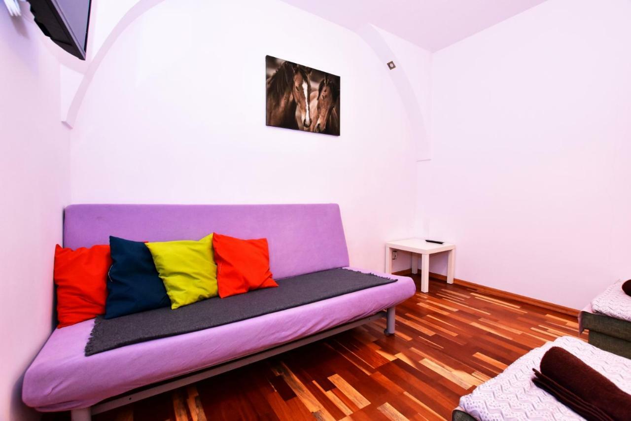 City Central Hostel Swidnicka Breslavia Esterno foto