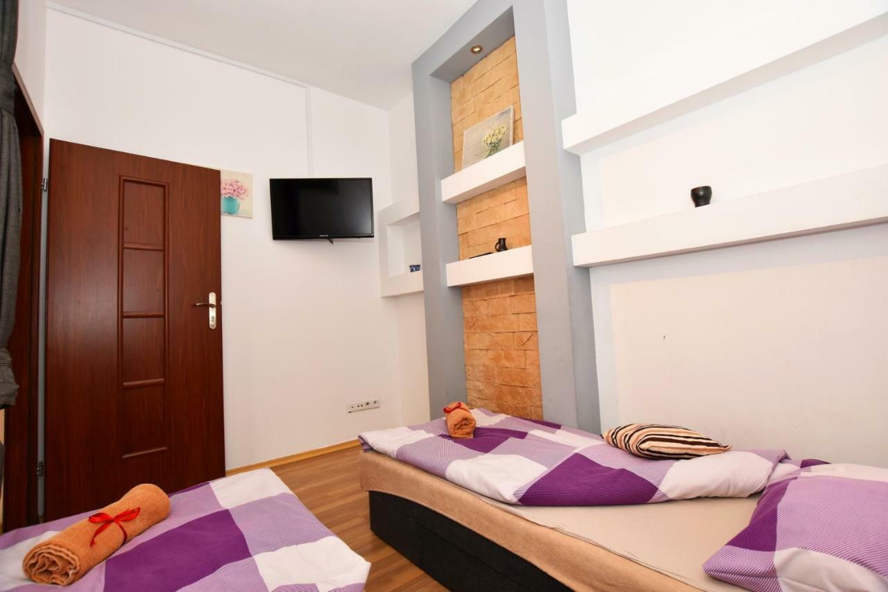 City Central Hostel Swidnicka Breslavia Esterno foto