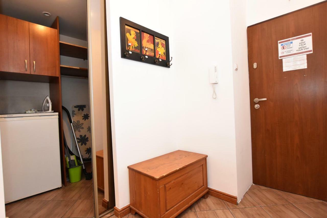 City Central Hostel Swidnicka Breslavia Esterno foto